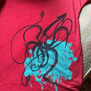 CAPE COD MADE squid tee!